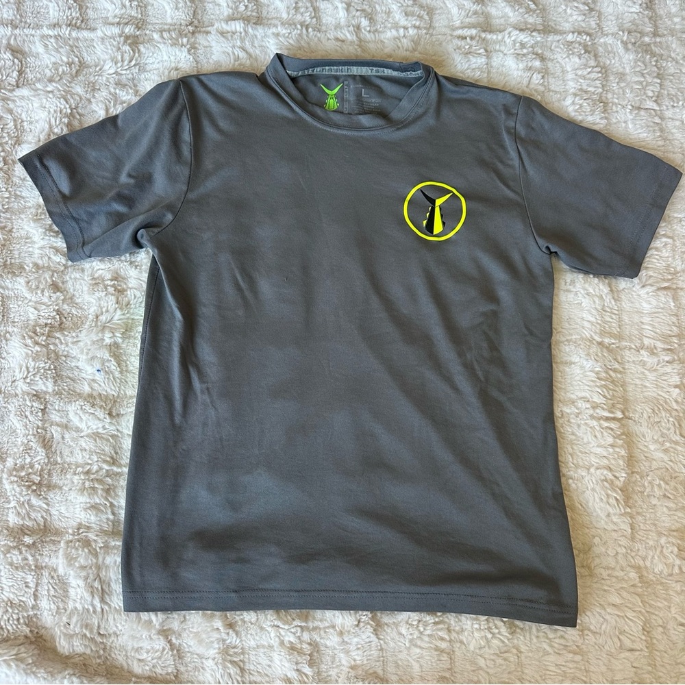 Gray kids Shirt with Yellow Logo